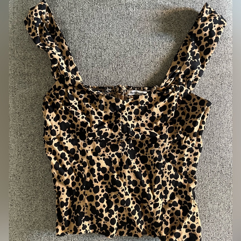 Reformation Brown and Black Print Cropped Fitted Top w/Smocked Back Bodice
